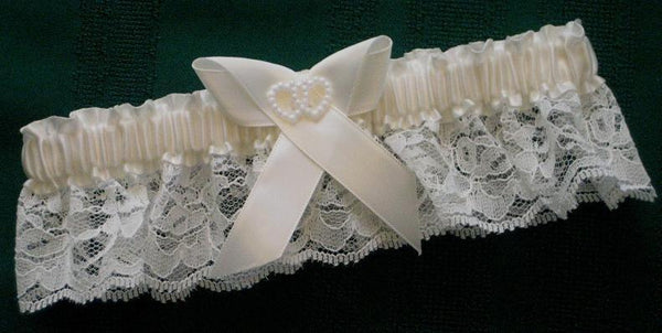 Ivory Heart  Garter with wider lace